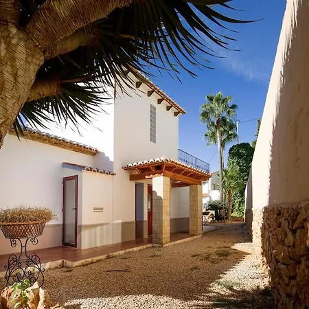 Paraiso Villa *